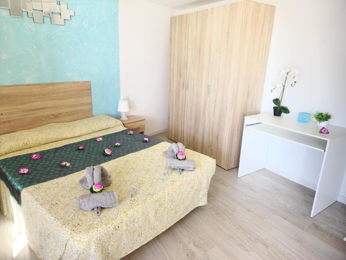 Daniel Beachfront, 2 Rooms Wifi Free Playa de las Americas  Zewnętrze zdjęcie